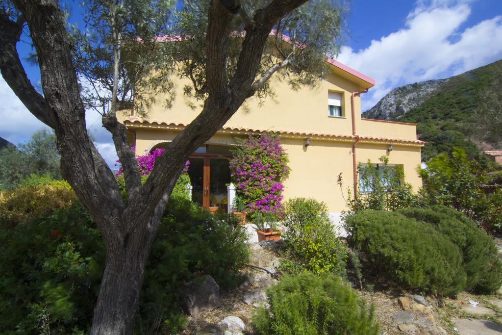 Agriturismo Sa Rocca 이글레시아스 외부 사진